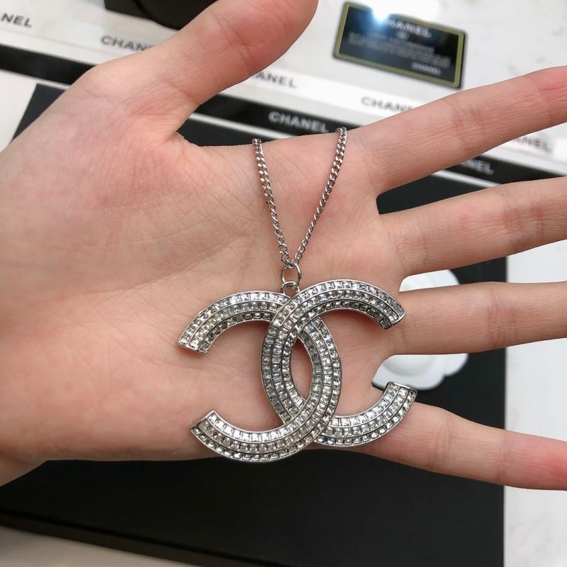 Ch**el necklaces
